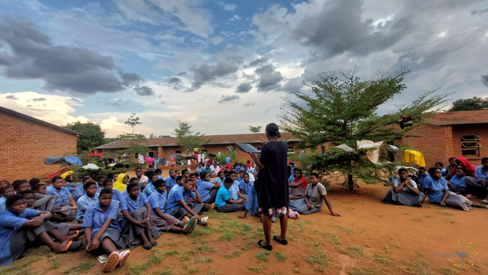 Sight and Life_Malawi_Women’s Health_Picture 4small