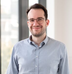 Florian Mayer, Team Lead Medical Software Engineering BAYOOMED Florian Mayer, Team Lead Medical Software Engineering BAYOOMED